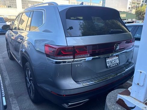 Used 2025 Volkswagen Atlas SEL AWD/4WD image 5