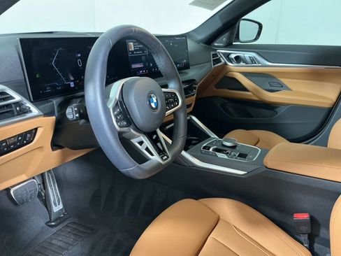 Certified 2025 BMW 430i w/ M Sport Package image 23