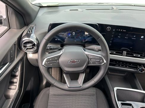 New 2026 Chevrolet Equinox LT w/ Midnight Edition image 24