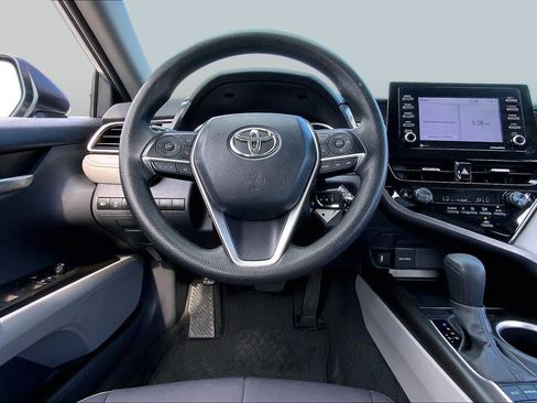 Used 2024 Toyota Camry LE FWD image 6