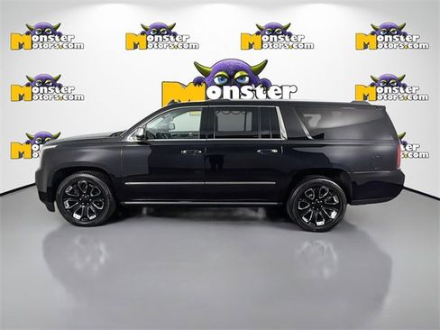 Used 2020 GMC Yukon XL Denali image 8