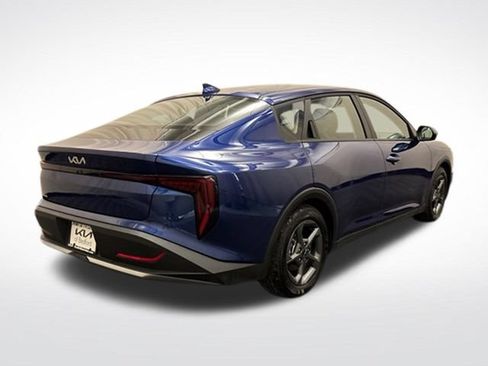 Used 2025 Kia K4 FWD image 5