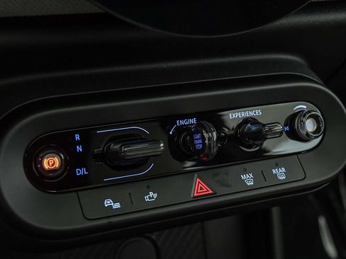 Used 2025 MINI Cooper S image 24