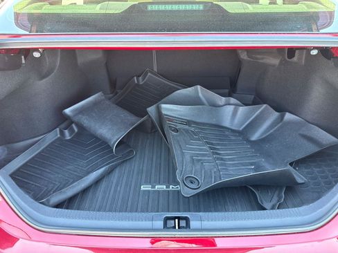 Used 2020 Toyota Camry XLE w/ Navigation Package AWD/4WD image 7