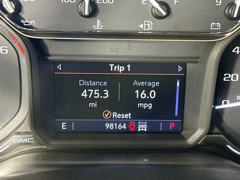 Used 2020 GMC Sierra 1500 Elevation w/ Elevation Value Package image 18