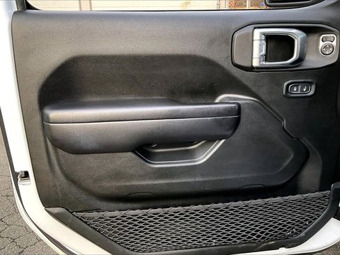 Certified 2021 Jeep Wrangler Unlimited Sport image 25