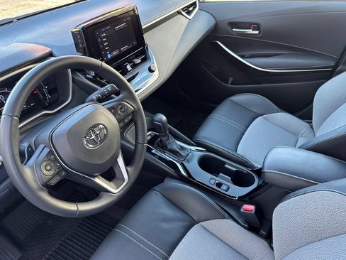 Used 2025 Toyota Corolla XSE FWD image 10
