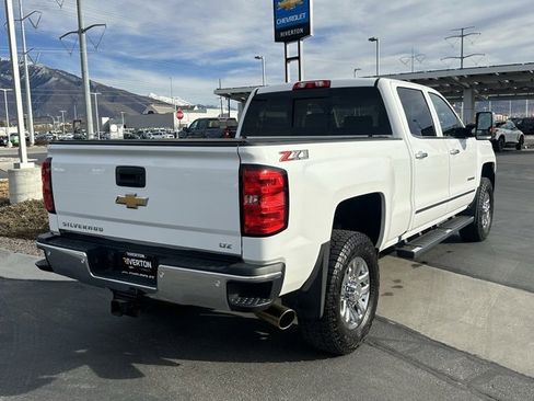 Used 2019 Chevrolet Silverado 3500 LTZ w/ Duramax Plus Package image 25