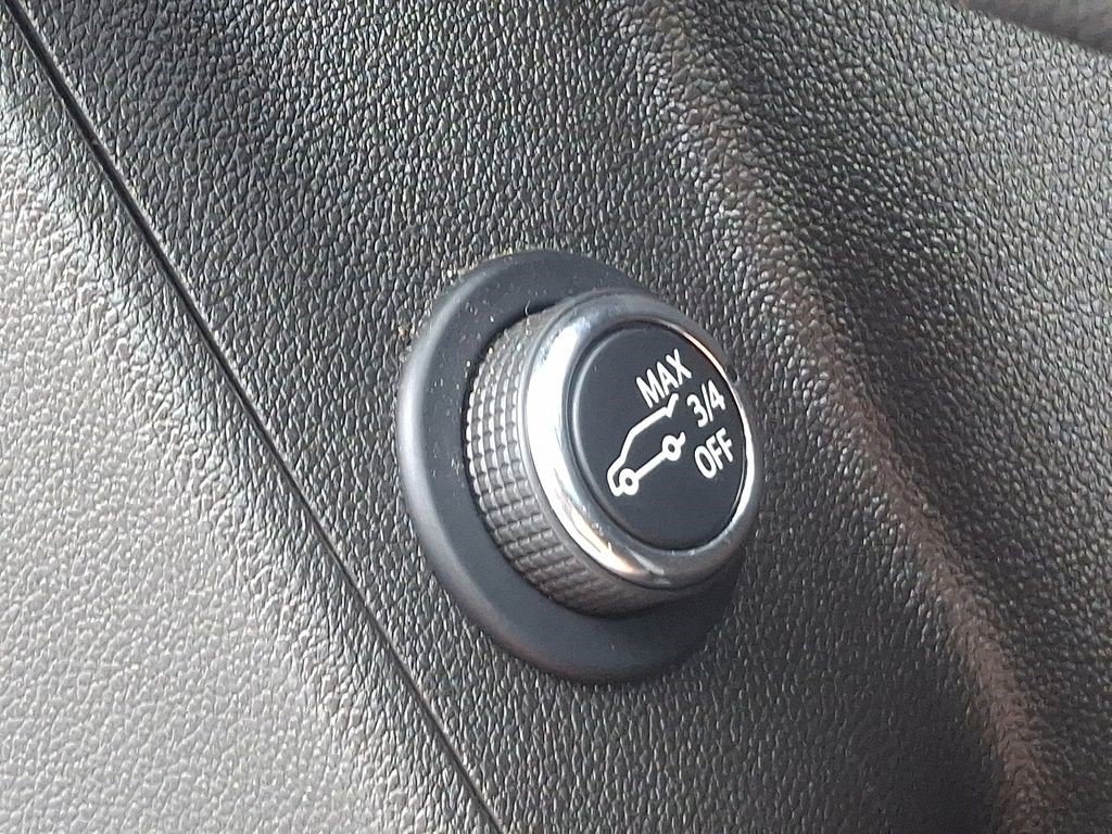 Certified 2024 Cadillac XT5 Premium Luxury AWD/4WD image 29