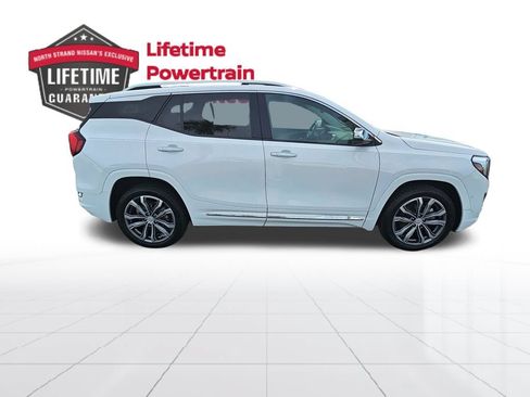 Used 2020 GMC Terrain Denali w/ Denali Premium Package FWD image 6
