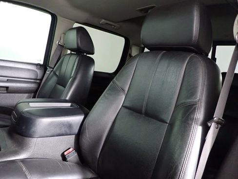 Used 2008 Chevrolet Silverado 3500 LT AWD/4WD image 19
