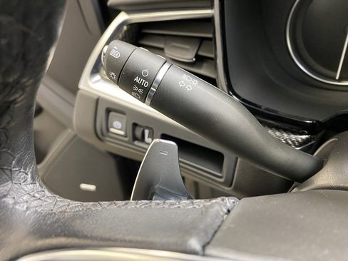 Used 2023 Cadillac XT5 Sportv image 31