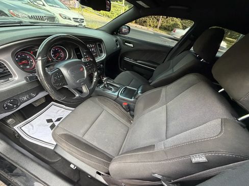 Used 2020 Dodge Charger SXT AWD/4WD image 20