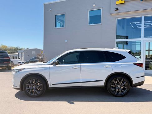 Used 2023 Acura MDX A-Spec AWD/4WD image 8