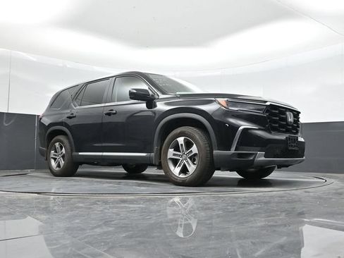 Used 2025 Honda Pilot EX-L image 56