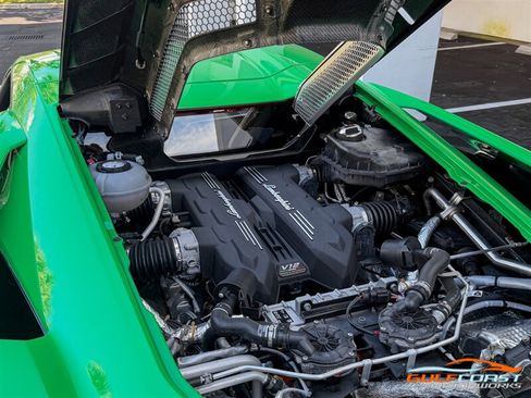 Used 2024 Lamborghini Revuelto AWD/4WD image 42