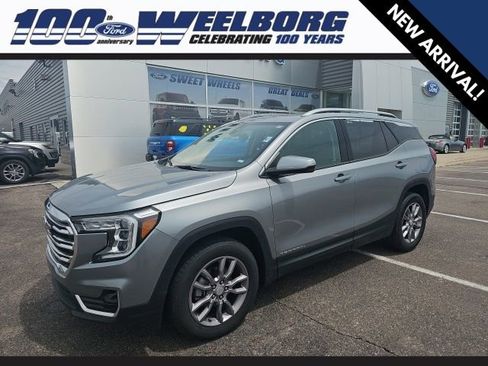 Used 2024 GMC Terrain SLT AWD/4WD image 1