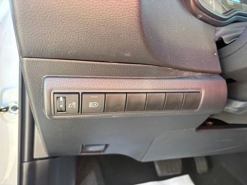 Used 2024 Toyota Corolla LE FWD image 21