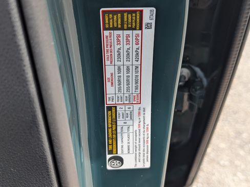 Used 2025 Nissan Pathfinder SL AWD/4WD image 39