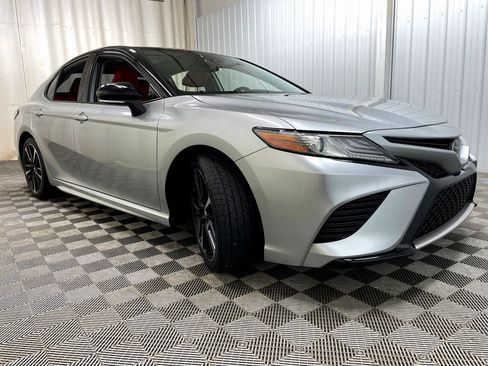 Used 2019 Toyota Camry XSE image 46