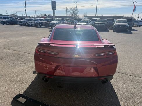 Used 2018 Chevrolet Camaro SS image 5