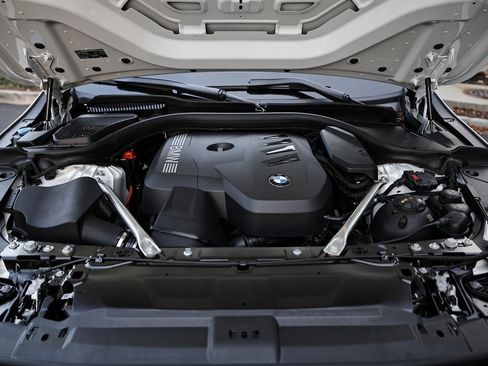 New 2026 BMW 530i w/ Premium Package image 30
