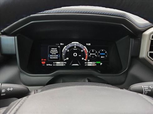 Used 2026 Toyota Tundra Platinum w/ TRD Off-Road Package AWD/4WD image 10