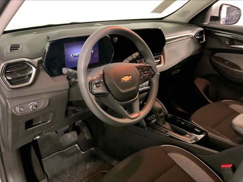 Used 2026 Chevrolet TrailBlazer LT w/ Driver Confidence Package image 14