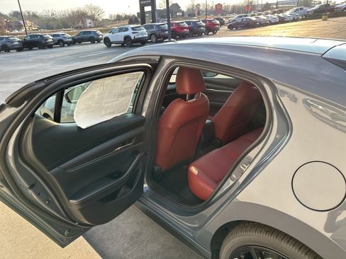 New 2026 MAZDA MAZDA3 Carbon image 17