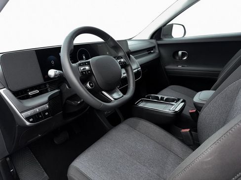 New 2026 Hyundai Ioniq 5 SE AWD/4WD image 14