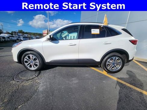 Certified 2022 Ford Escape SEL image 5