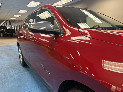 Used 2019 Chevrolet Equinox Premier w/ LPO, Floor Liner Package image 4