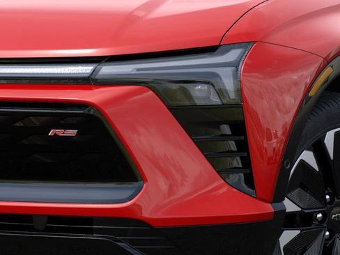 New 2024 Chevrolet Blazer EV RS AWD/4WD image 10