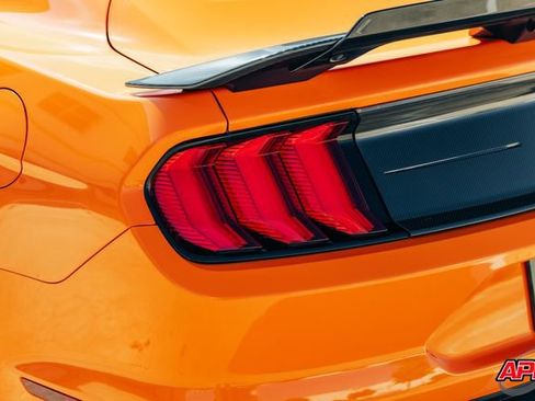 Used 2020 Ford Mustang Shelby GT500 w/ Technology Package RWD image 58