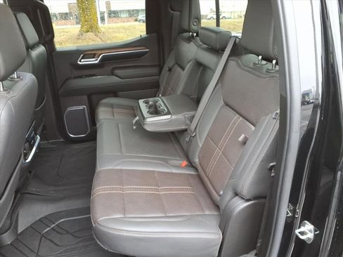 Certified 2022 Chevrolet Silverado 1500 High Country w/ High Country Premium Package image 27