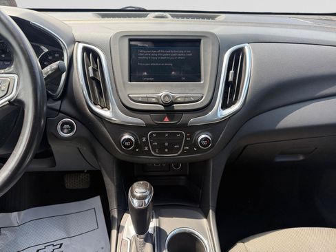 Used 2019 Chevrolet Equinox LT AWD/4WD image 11