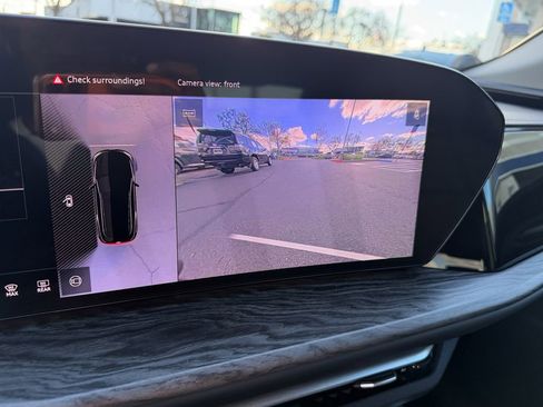 Used 2025 Audi Q5 Premium Plus w/ Premium Plus image 22