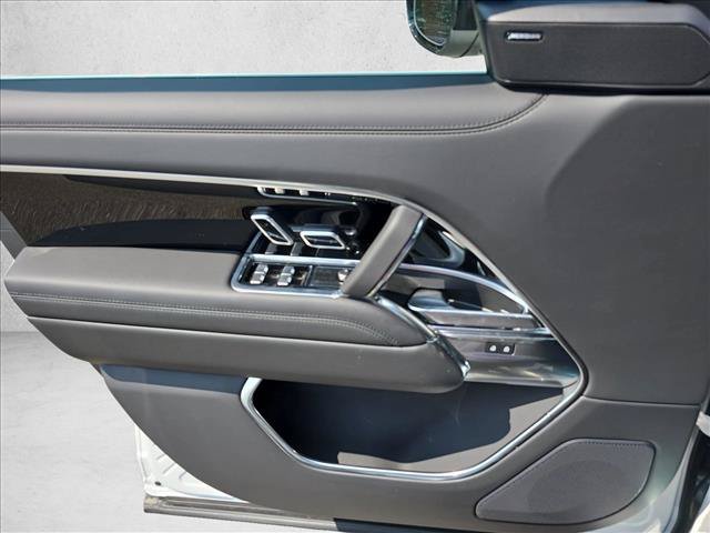 New 2026 Land Rover Range Rover SE AWD/4WD image 25