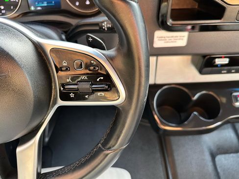 Used 2019 Mercedes-Benz Sprinter 2500 image 27
