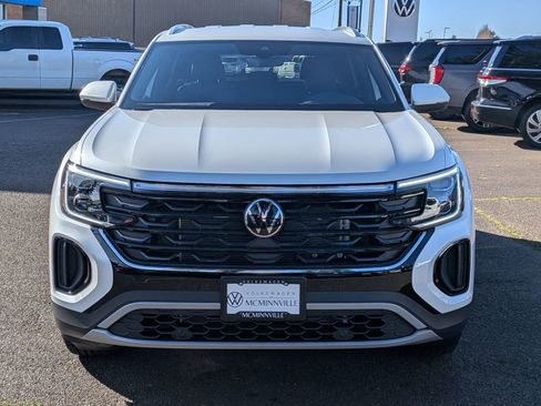 New 2026 Volkswagen Atlas Cross Sport SE AWD/4WD image 8