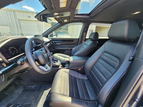 Used 2023 Honda CR-V Sport Touring image 17
