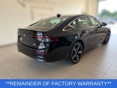 Used 2024 Honda Accord Sport image 3