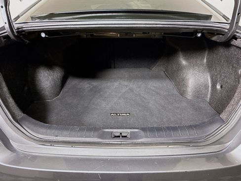 Used 2023 Nissan Altima 2.5 S FWD image 35