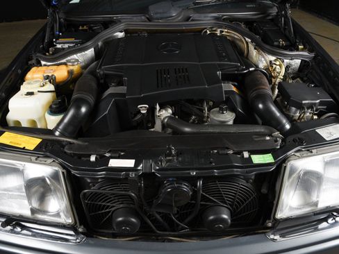 Used 1994 Mercedes-Benz E 500 Sedan image 7