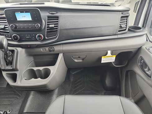 New 2025 Ford Transit 150 148 Medium Roof AWD image 32