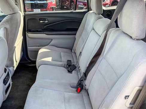 Used 2016 Honda Pilot EX image 17