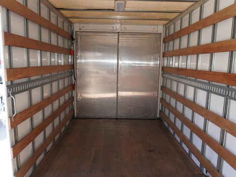 Used 2024 Ford E-450 and Econoline 450 Super Duty w/ Power Windows & Locks Group RWD image 25
