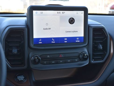 Used 2023 Ford Bronco Sport Outer Banks w/ Tech Package AWD/4WD image 19