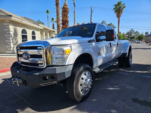 Used 2016 Ford F350 XLT w/ XLT Value Package AWD/4WD image 3