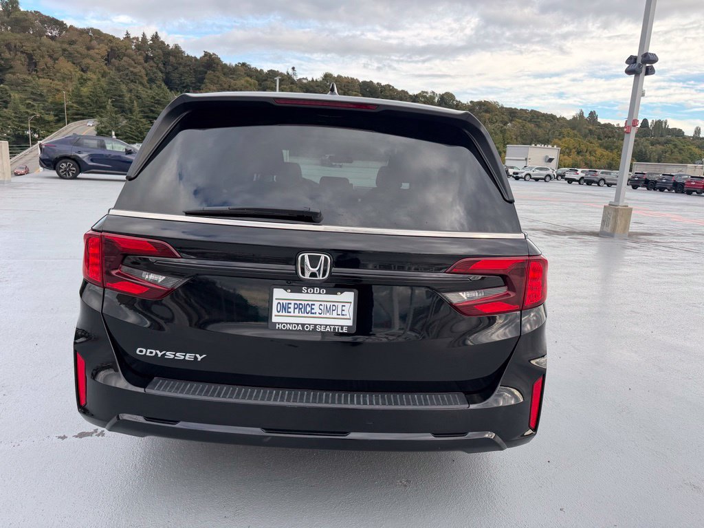 Used 2025 Honda Odyssey EX-L image 4